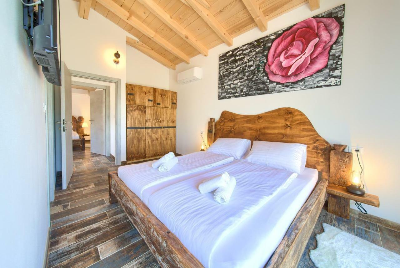Pax Houses Vrh  Екстериор снимка