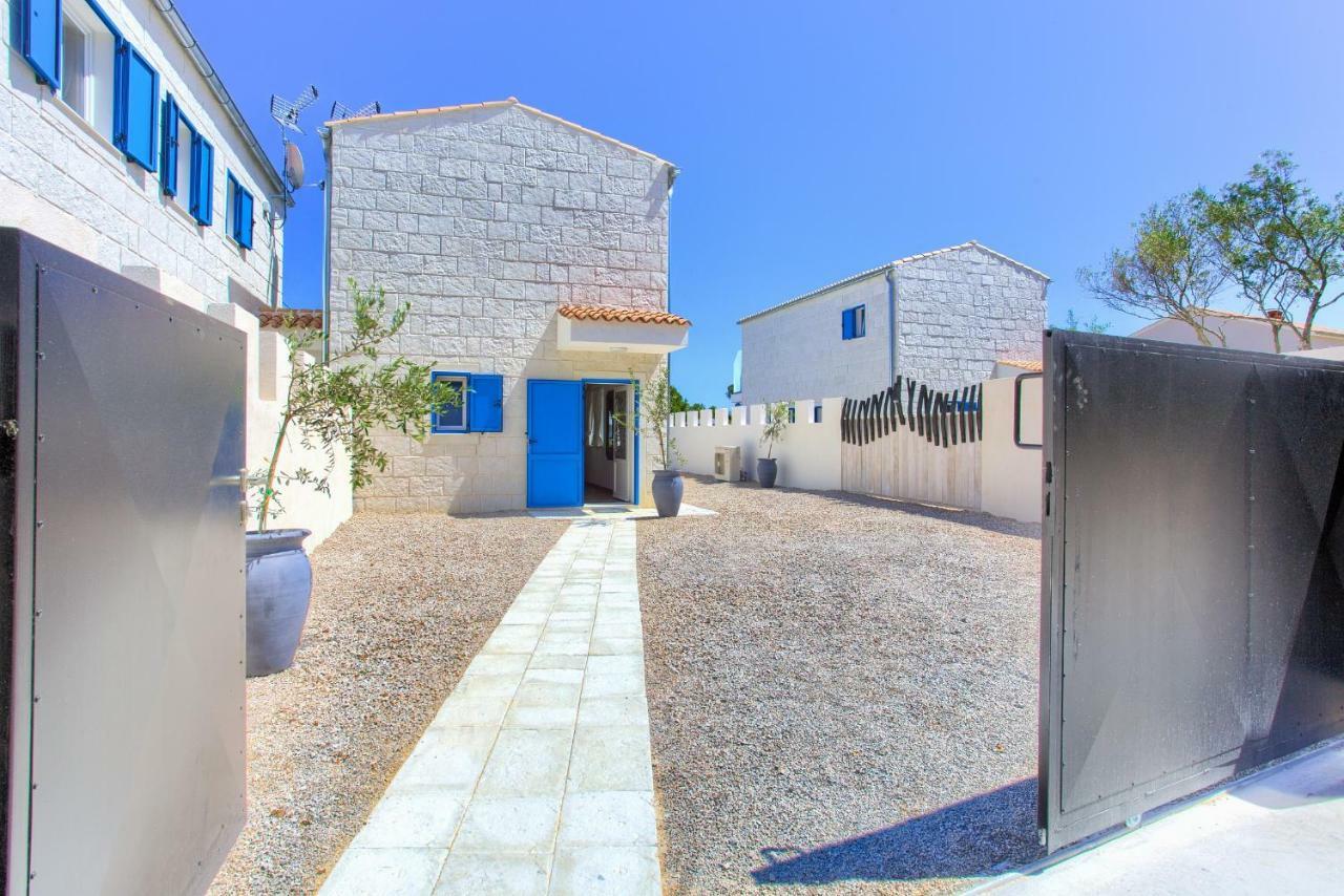 Pax Houses Vrh  Екстериор снимка