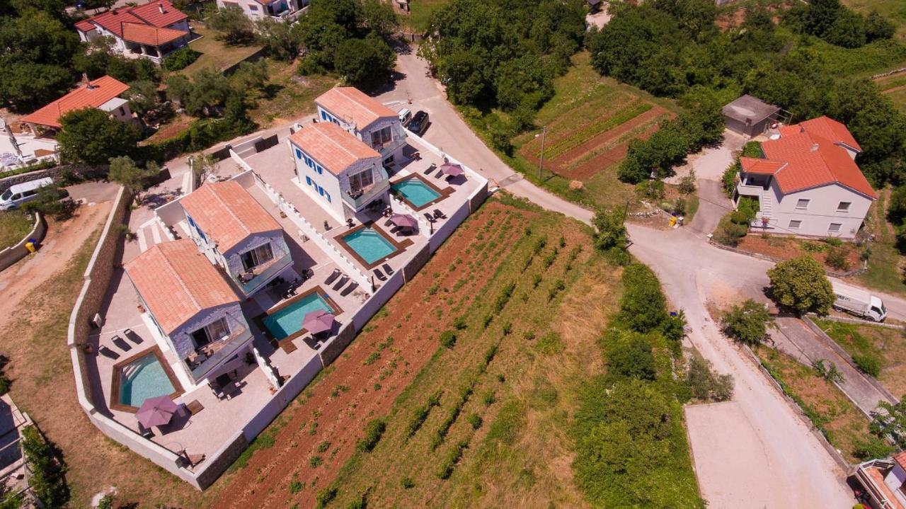 Pax Houses Vrh  Екстериор снимка