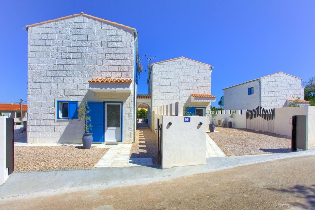 Pax Houses Vrh  Екстериор снимка