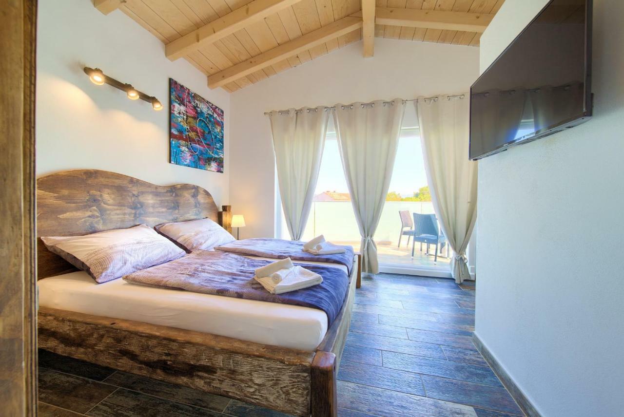 Pax Houses Vrh  Екстериор снимка