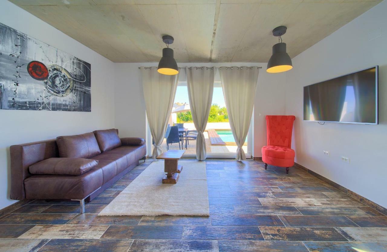 Pax Houses Vrh  Екстериор снимка